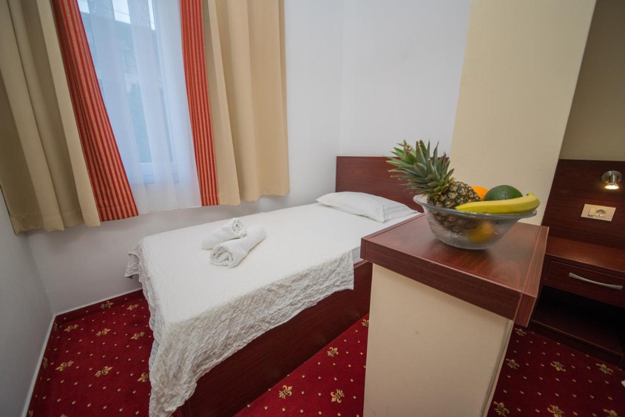 Villa Anton Sukošan Extérieur photo