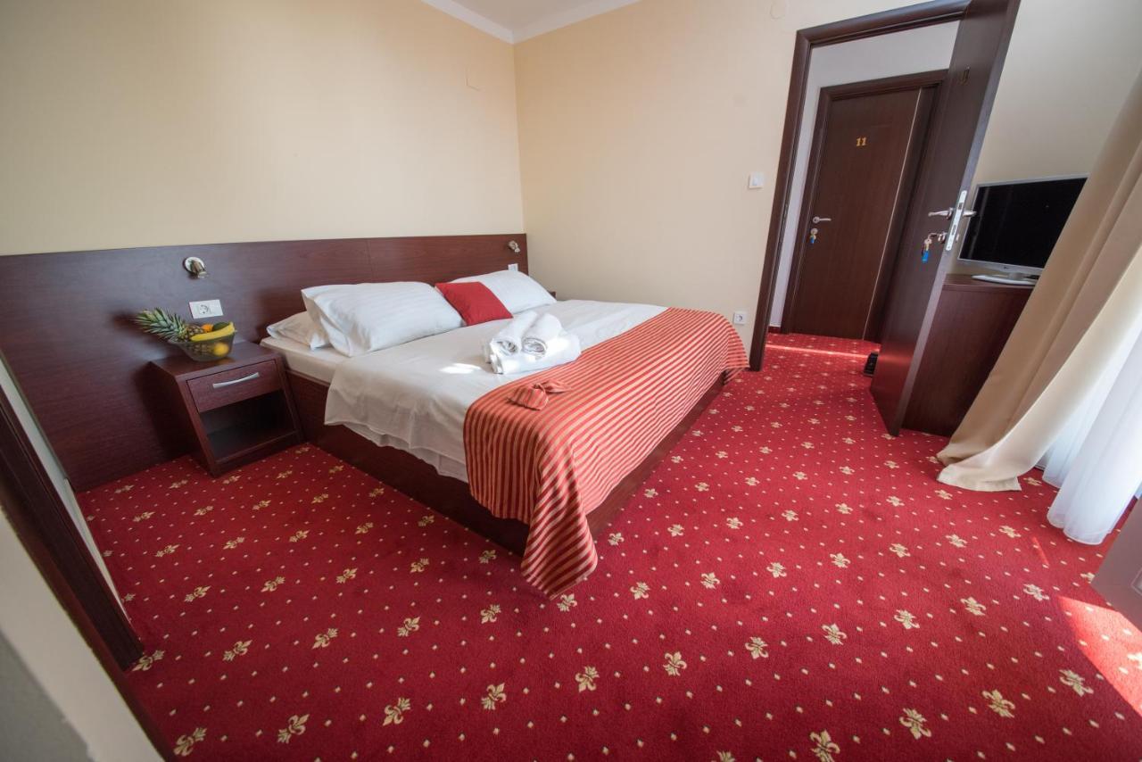 Villa Anton Sukošan Extérieur photo