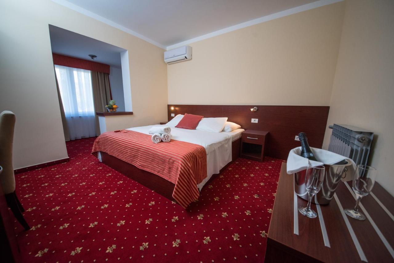 Villa Anton Sukošan Extérieur photo